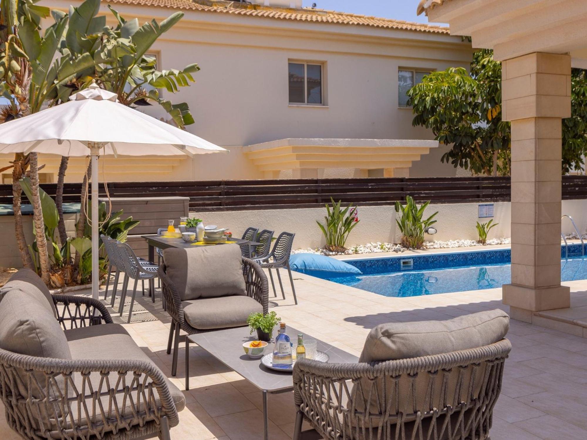 Villa Malama Paralimni Exterior photo