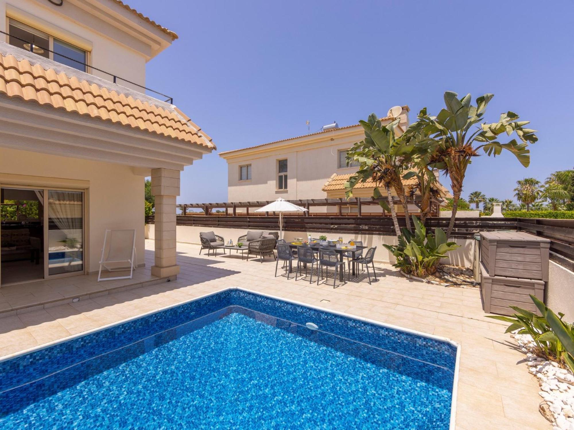 Villa Malama Paralimni Exterior photo