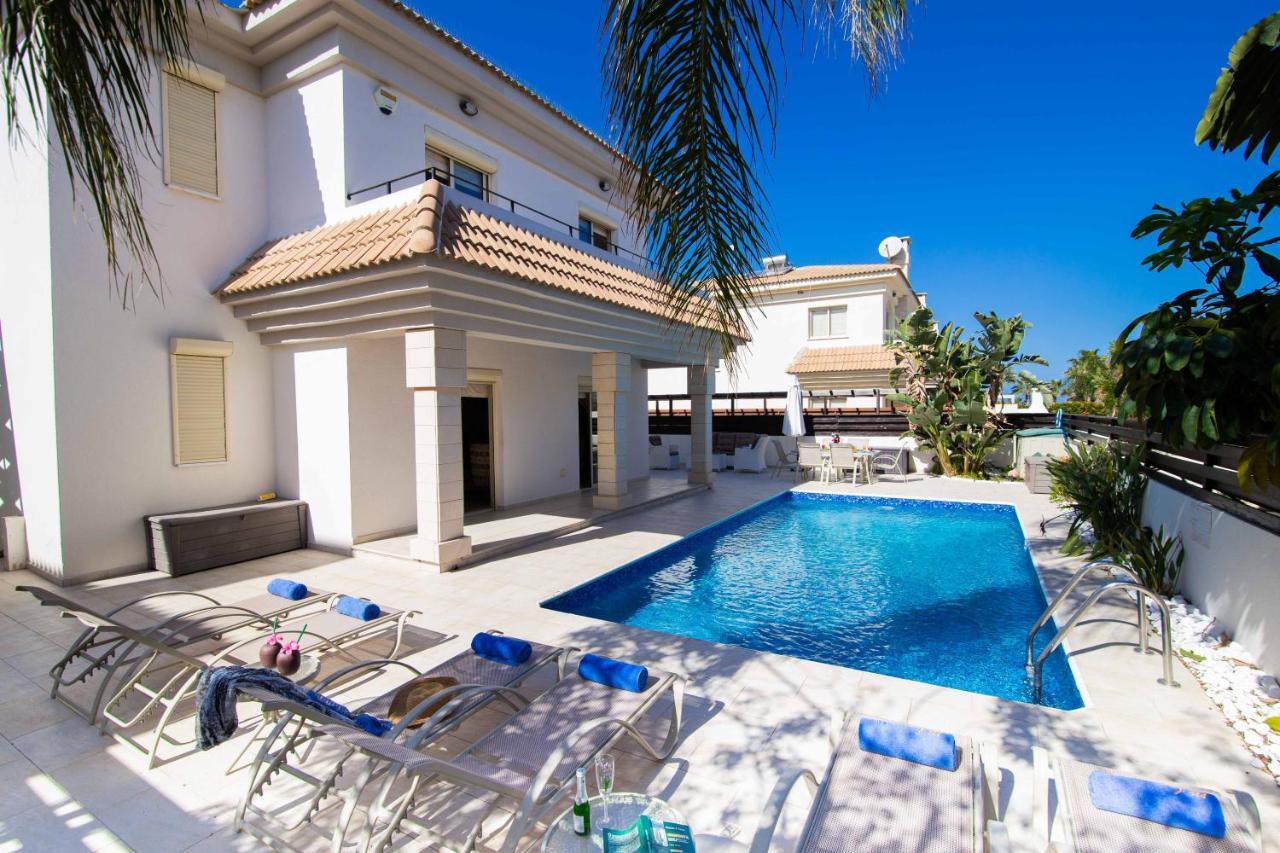 Villa Malama Paralimni Exterior photo